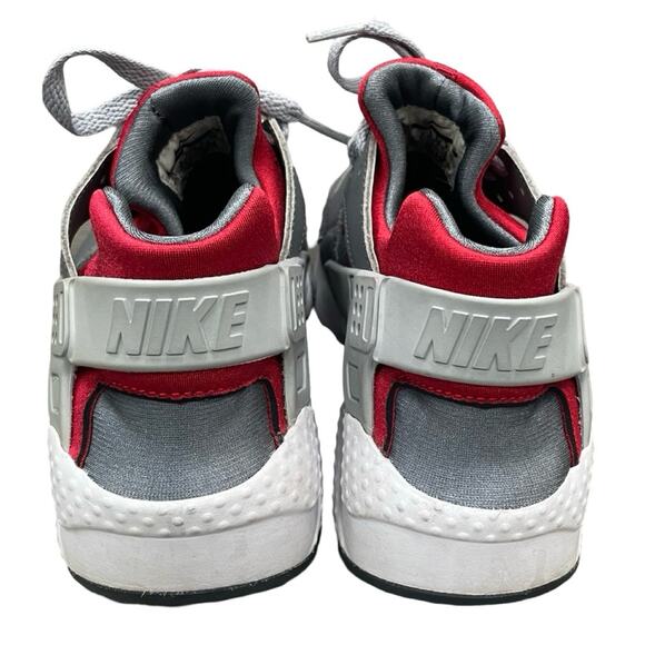 Nike Huarache Run Grey / Red Youth Size 6 Y Women’s  7.5 - Picture 5 of 8